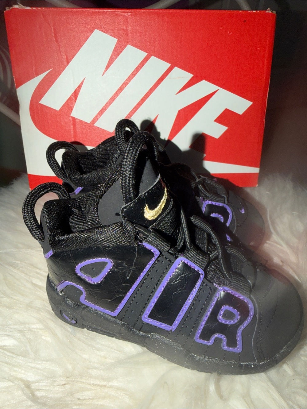 Nike Kids Black Sneakers with Purple AIR Detailing